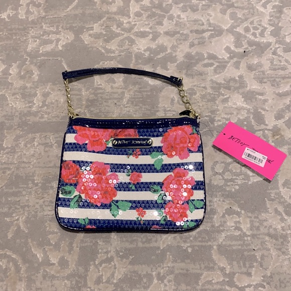 Betsey Johnson wristlet - Picture 1 of 4